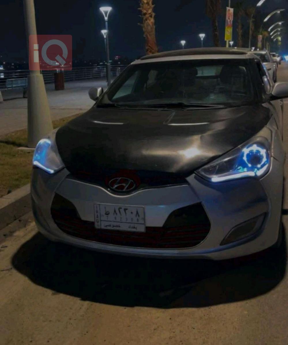 Hyundai Veloster